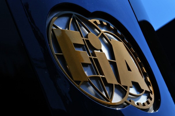Imagem: FIA precisa diminuir áreas de escape de asfalto, diz Chandhok